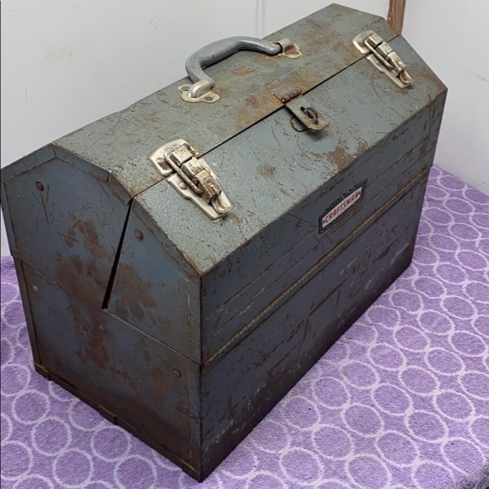 Vintage cantilever craftsman tools box nice